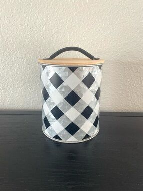 Black and White Buffalo Check Canister with Wooden Lid
